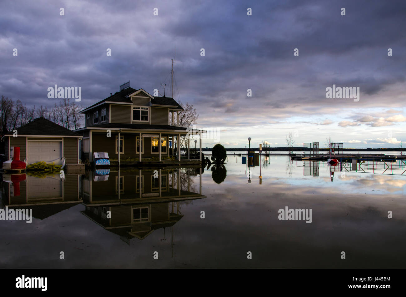 Aylmer marina hires stock photography and images Alamy