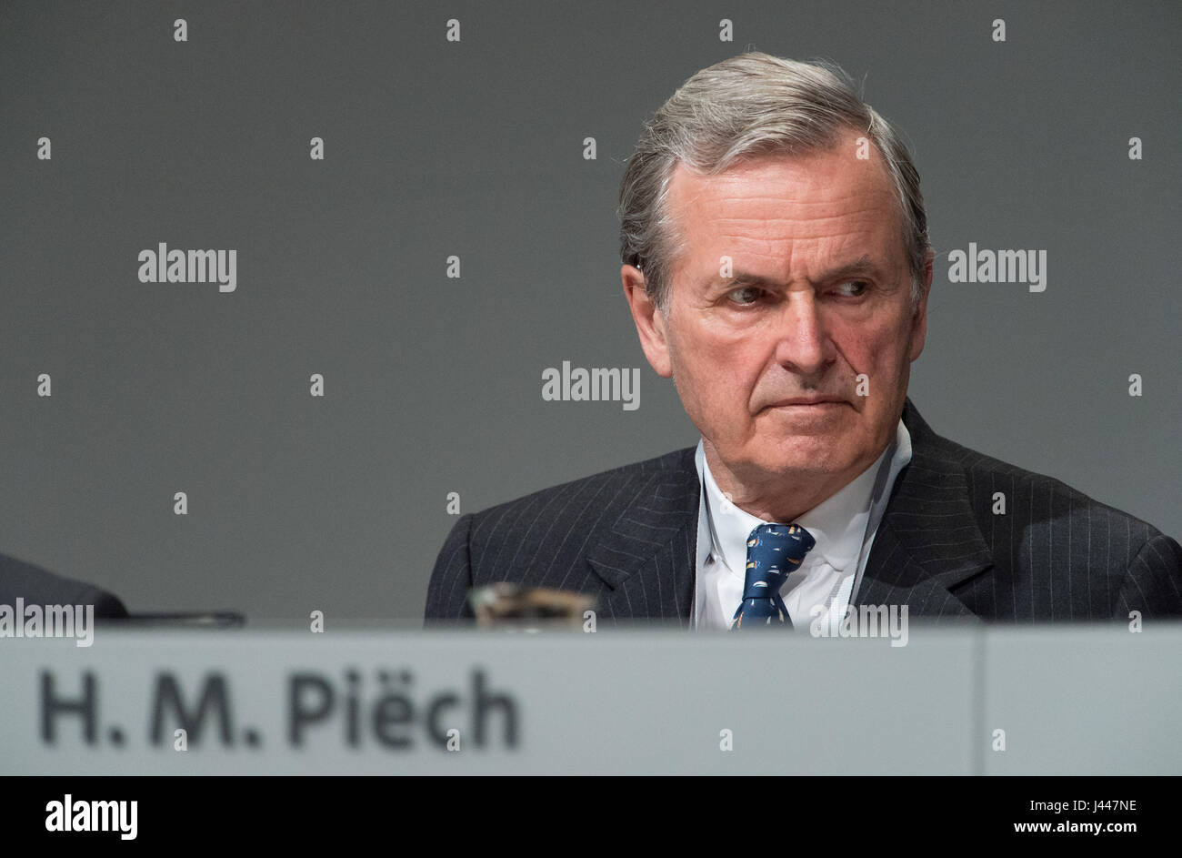 Hanover, Germany. 10th May, 2017. Hans Michel Piech, a member of the supervisory board at Volkswagen AG, at the German car manufacturer's general meeting in Hanover, Germany, 10 May 2017. The company is meeting for the second time since the beginning of the emissions scandal. The affair is set to dominate the agenda once again. Photo: Silas Stein/dpa/Alamy Live News Stock Photo