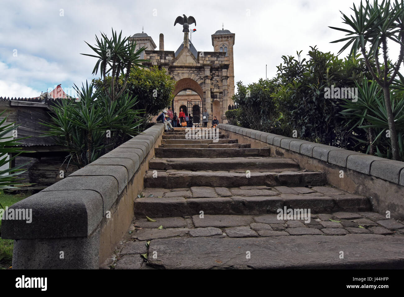 Garden stairs, Antaninarenina Antananarivo : a top-down piece