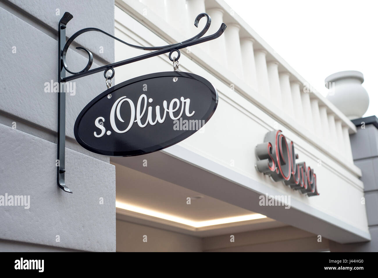 Roermond, Netherlands 07.05.2017 - Logo of S.Oliver Store in the Mc Arthur  Glen Designer Outlet shopping area Stock Photo - Alamy