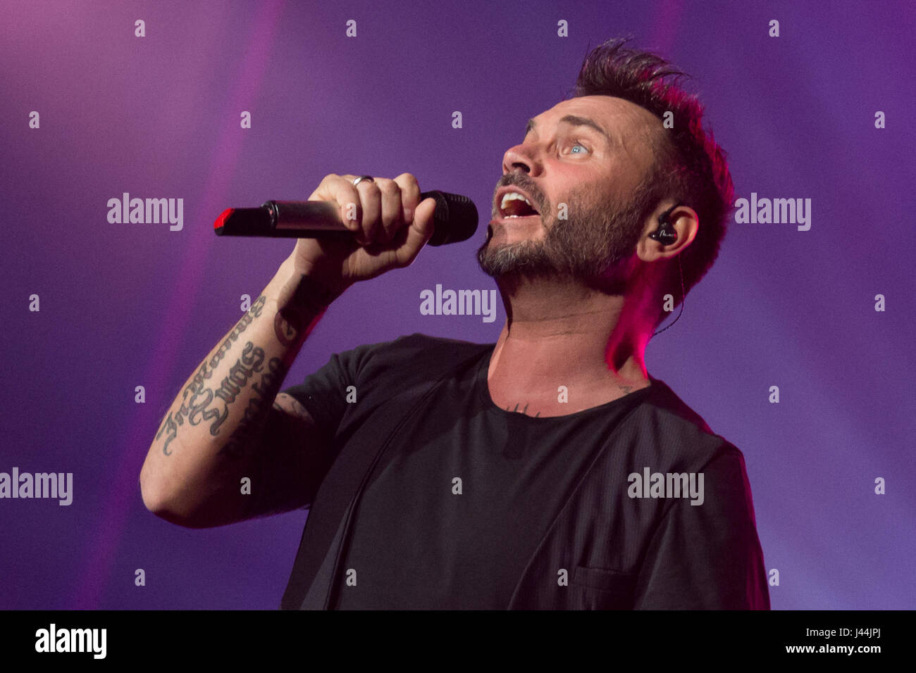 The Songwriter Sassuolo Filippo Neviani, Aka Nek, Enchanted The.