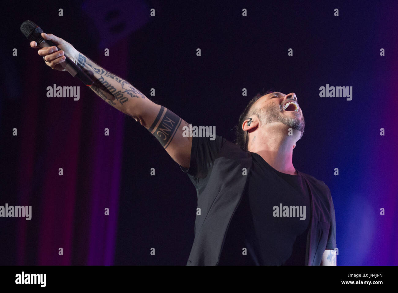 The Songwriter Sassuolo Filippo Neviani, Aka Nek, Enchanted The.