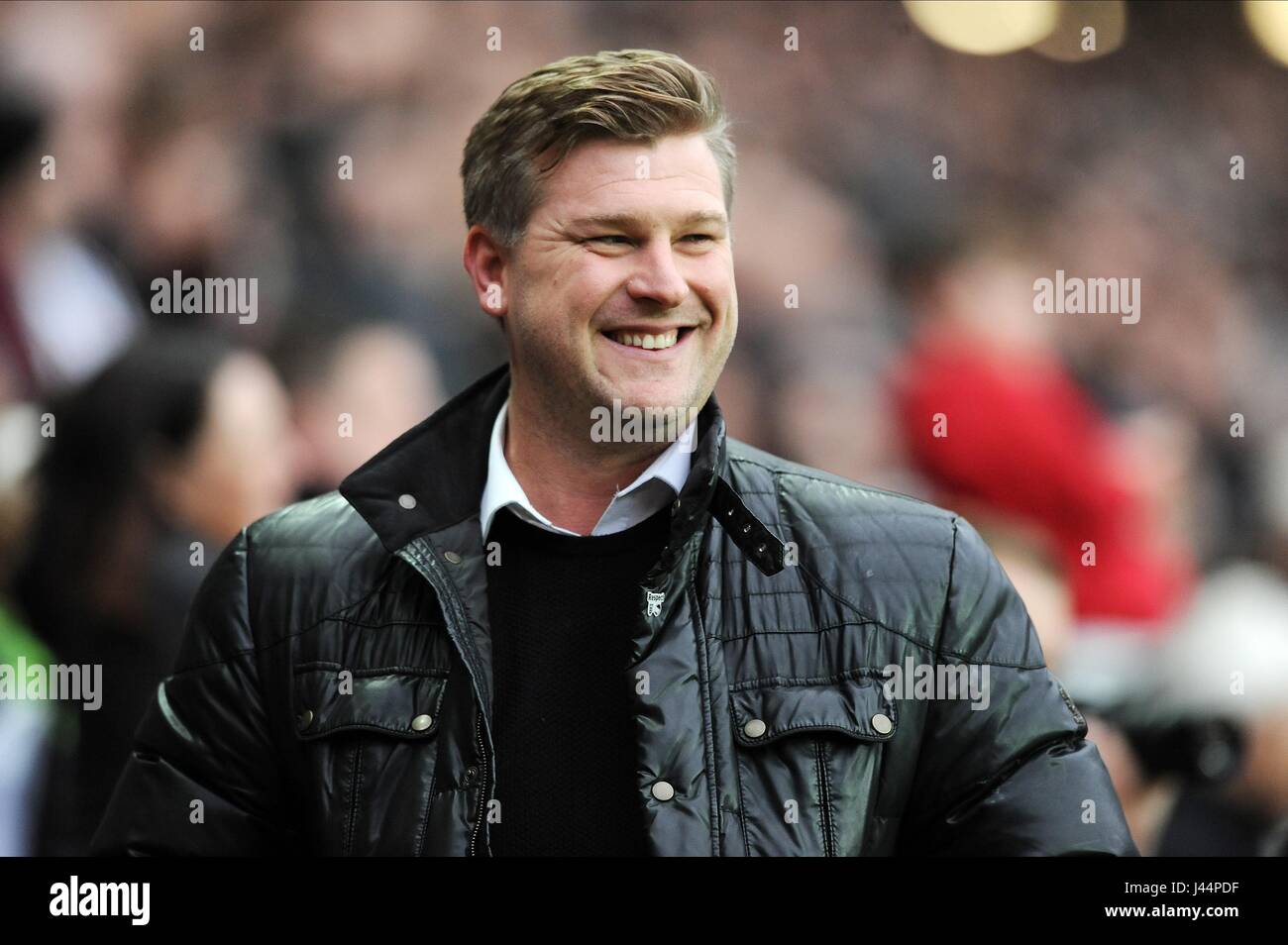 Milton keynes dons manager hires stock photography and images Alamy