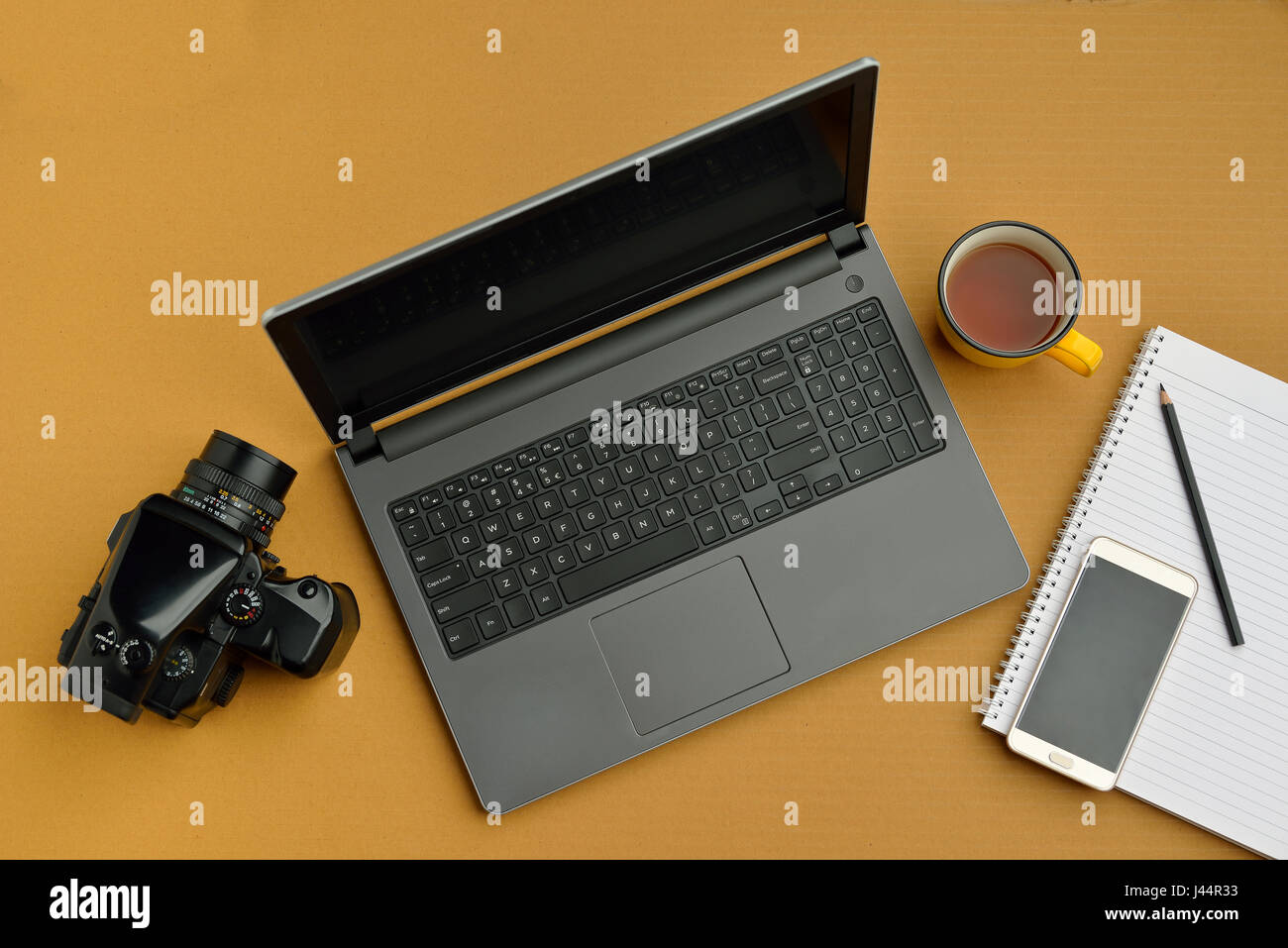 Smart phone camera image format hi-res stock photography and images - Alamy