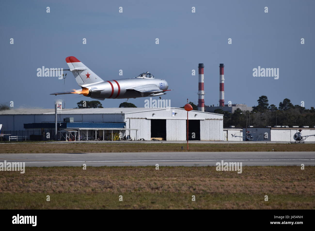Mig 17 taking off at Titusville Airshow Stock Photo Alamy