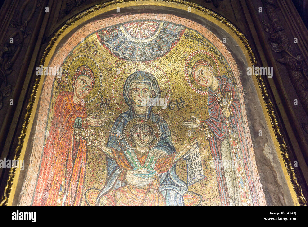 Byzantine mosaic in basilica hi-res stock photography and images - Alamy