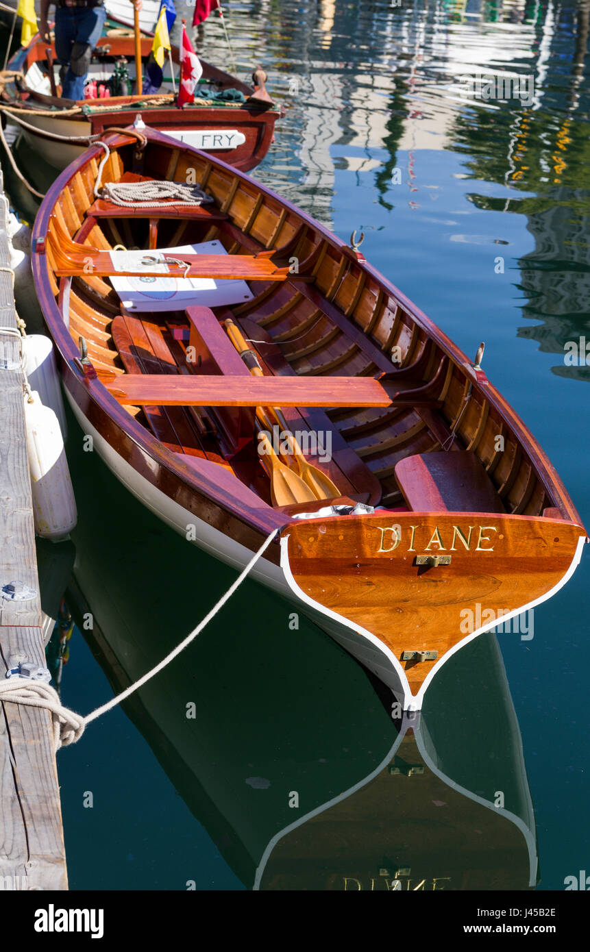 ViCTORIA,BC CANADA CLASSIC BOAT SHOW SEPTEMBER 1,2013 Classic Boats on
