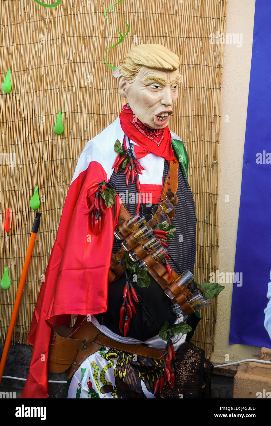Donald trump puppet dressed with mexican flag and outfit at mexican ...