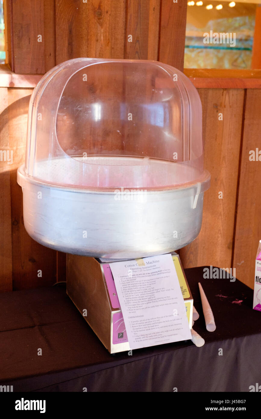Cotton candy machine hires stock photography and images Alamy