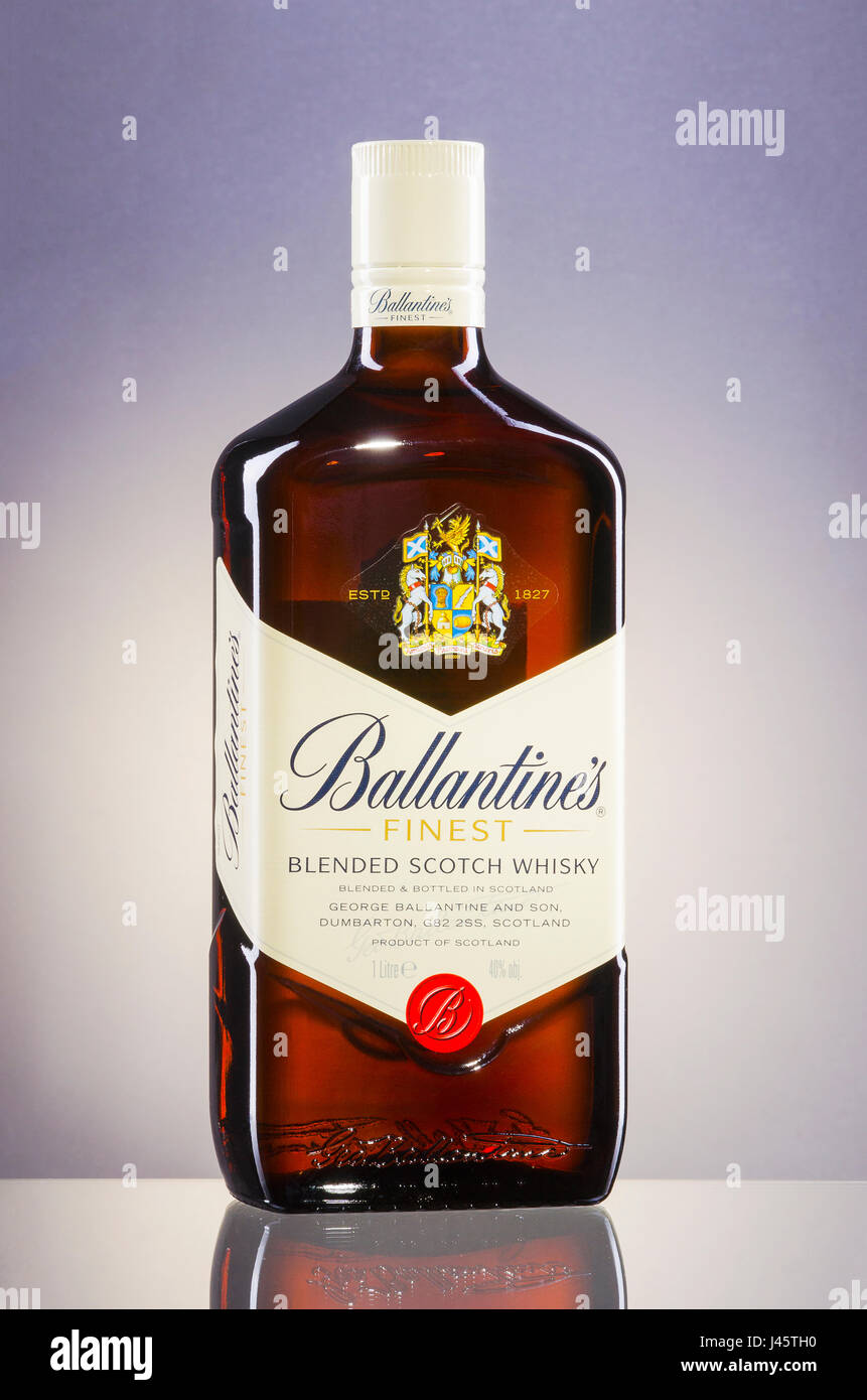 Ballantine's Blended Scotch Whisky Scotland Finest 1L Bottle
