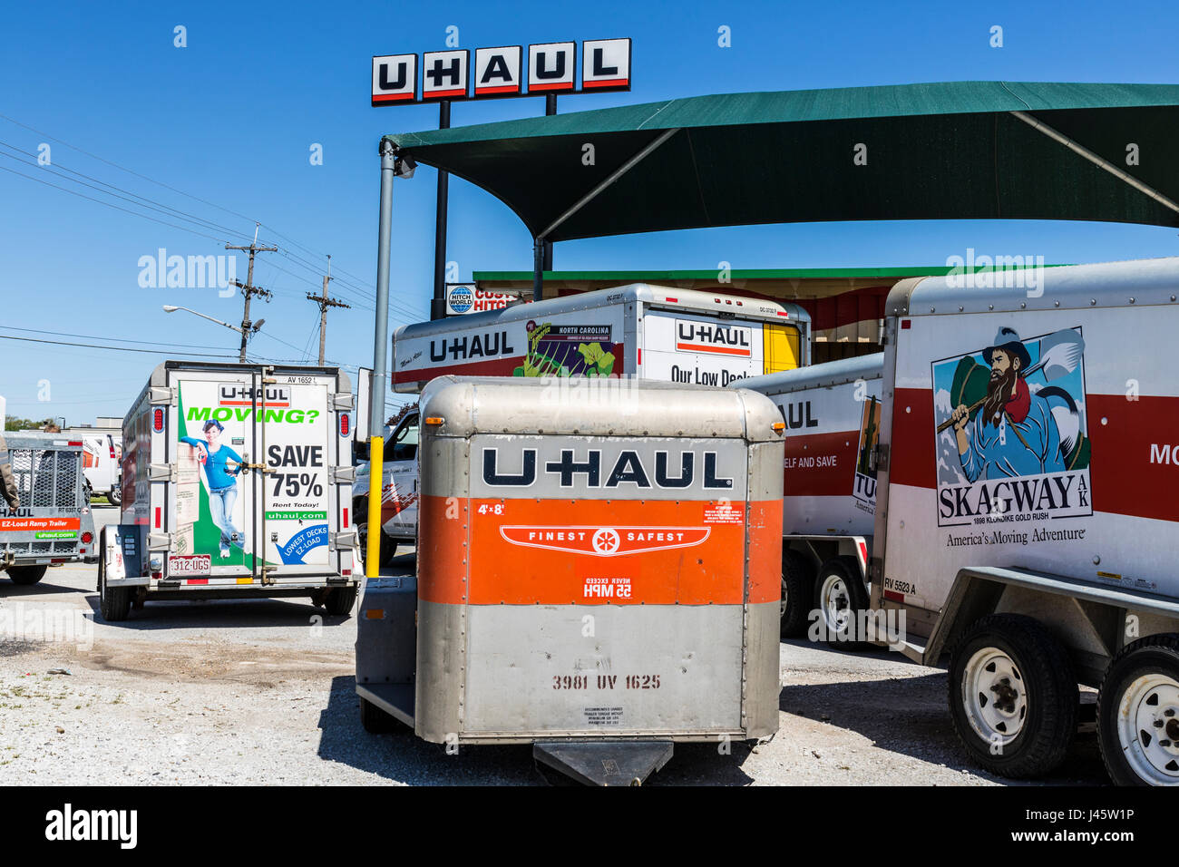 Kokomo - Circa May 2017: U-Haul Moving Truck Rental Location. U-Haul offers moving and storage solutions I Stock Photo