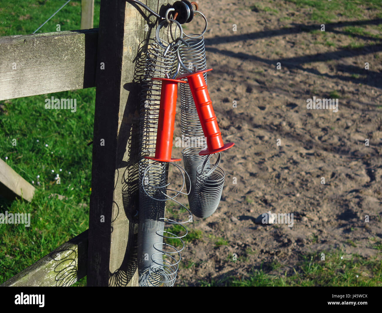Plastic insulator hires stock photography and images Alamy