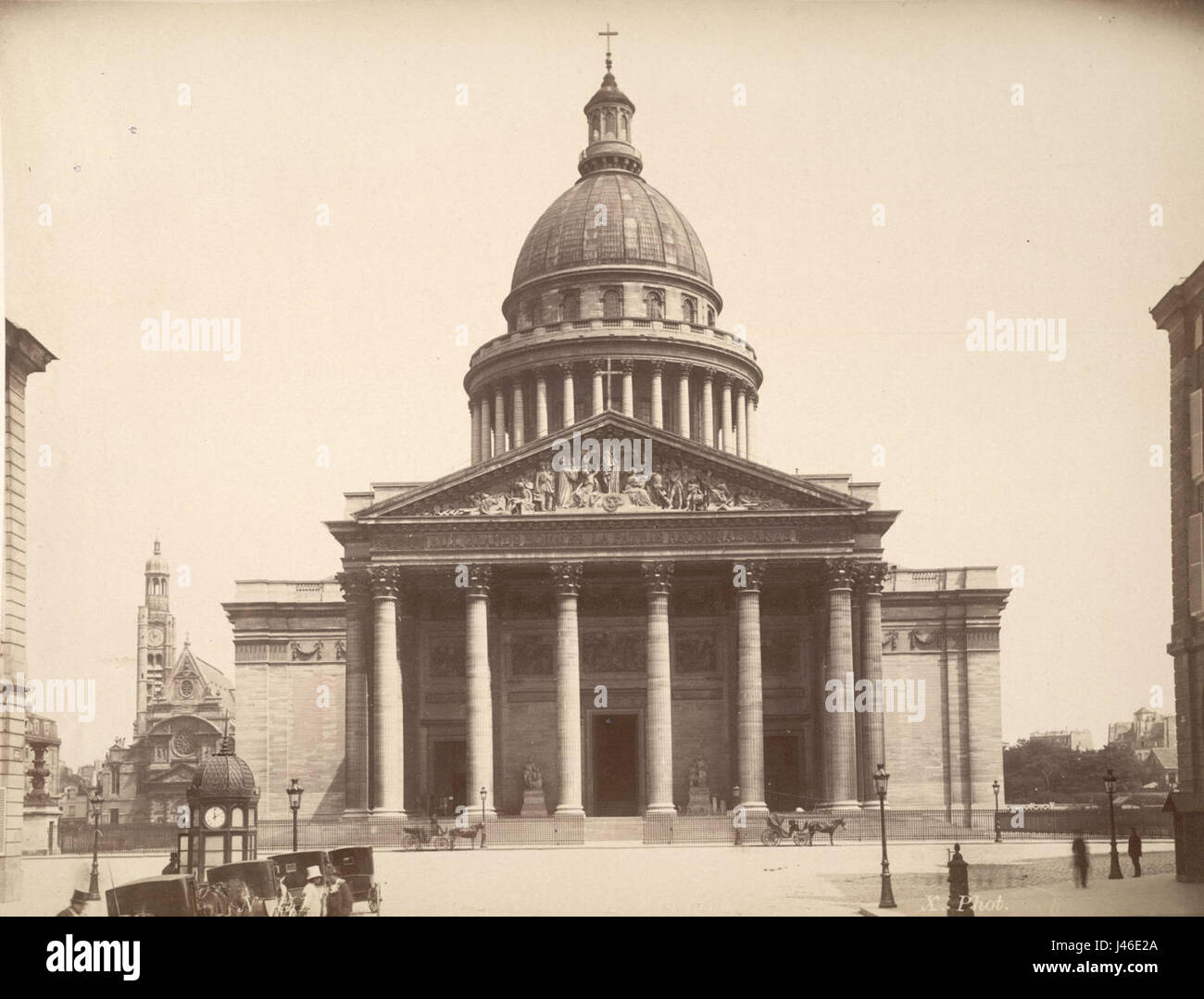 Early Color Photographyパンテオン 写真 フランス アート Pantheon paris 19th century hi-res stock photography and