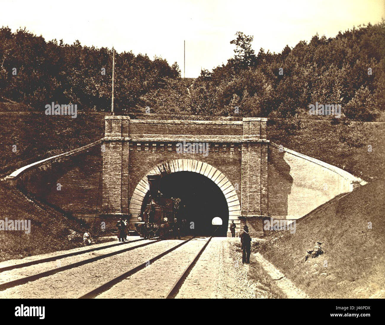 World war ii tunnel hi-res stock photography and images - Alamy