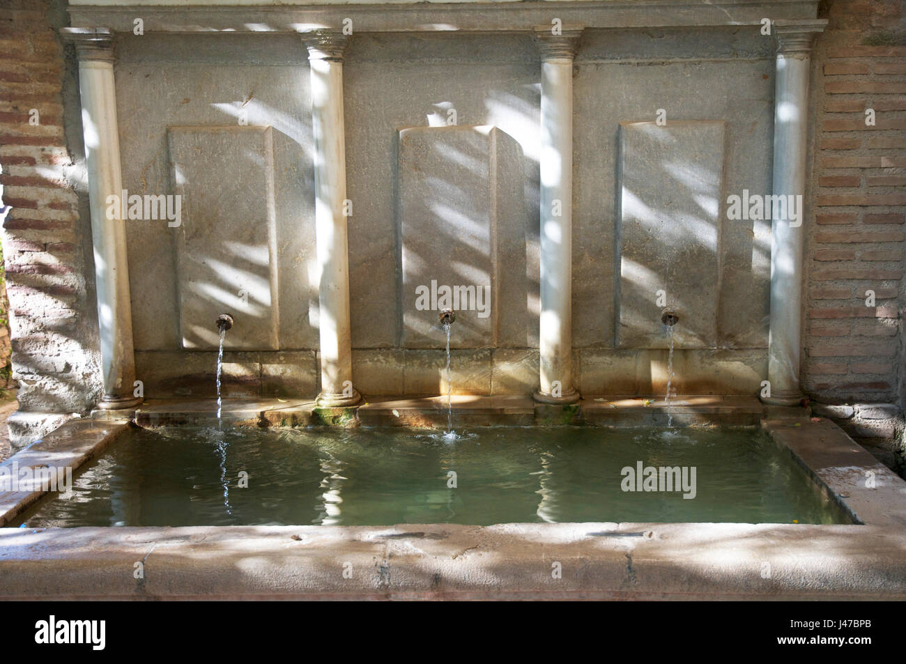 Three spout water feature, Alhambra Stock Photo Alamy
