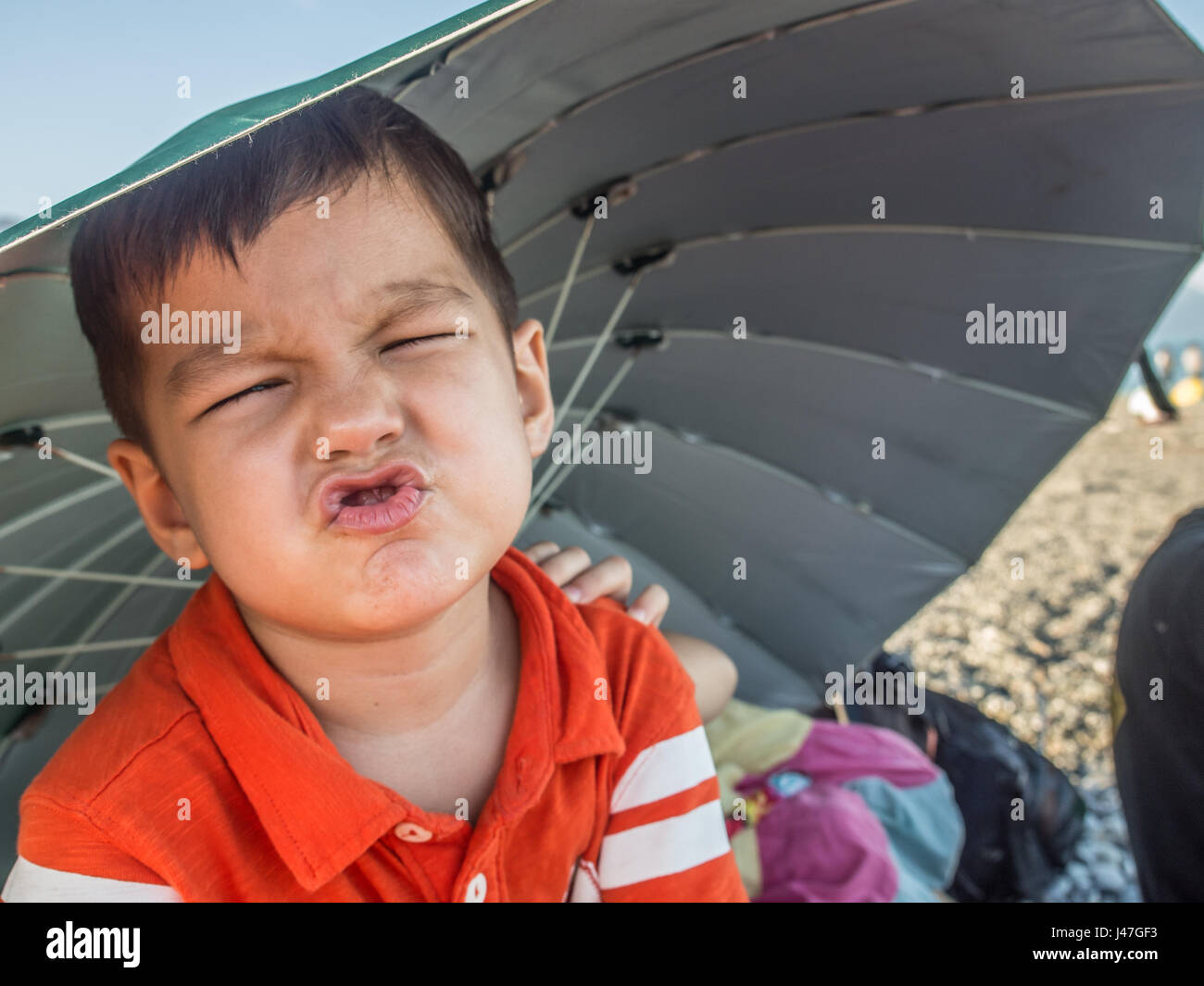 Dark skinned chinese man hi-res stock photography and images - Alamy