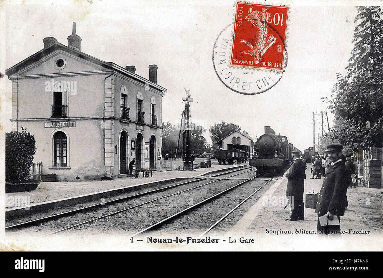 Nouan le Fuzelier 01 Stock Photo Alamy