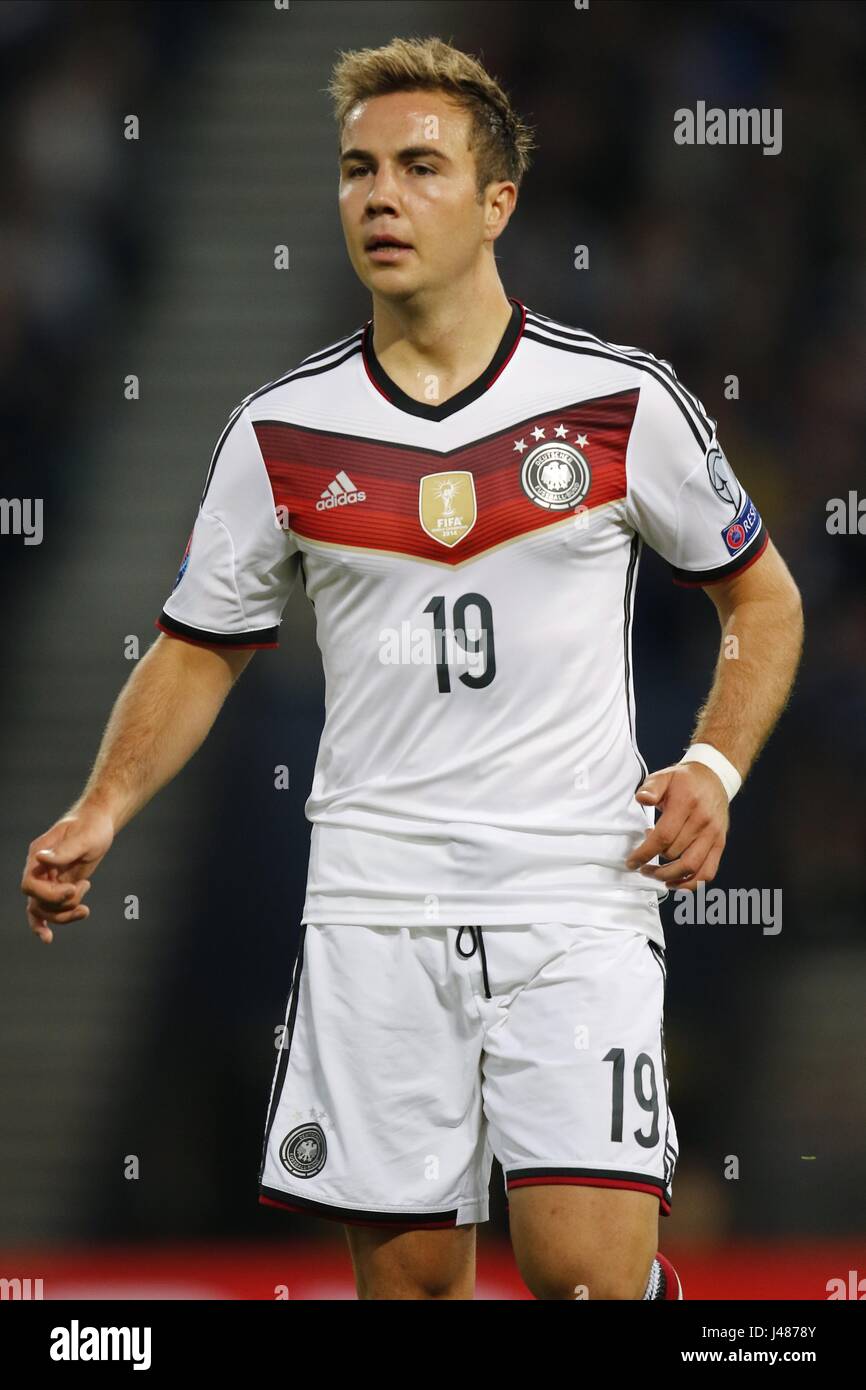Mario Gotze Germany Bayern Munich Germany Fc Bayern Munich Hampden Stock Photo Alamy Mario Gotze Germany Bayern Munich Germany Fc Bayern Munich Hampden Stock Photo Alamy