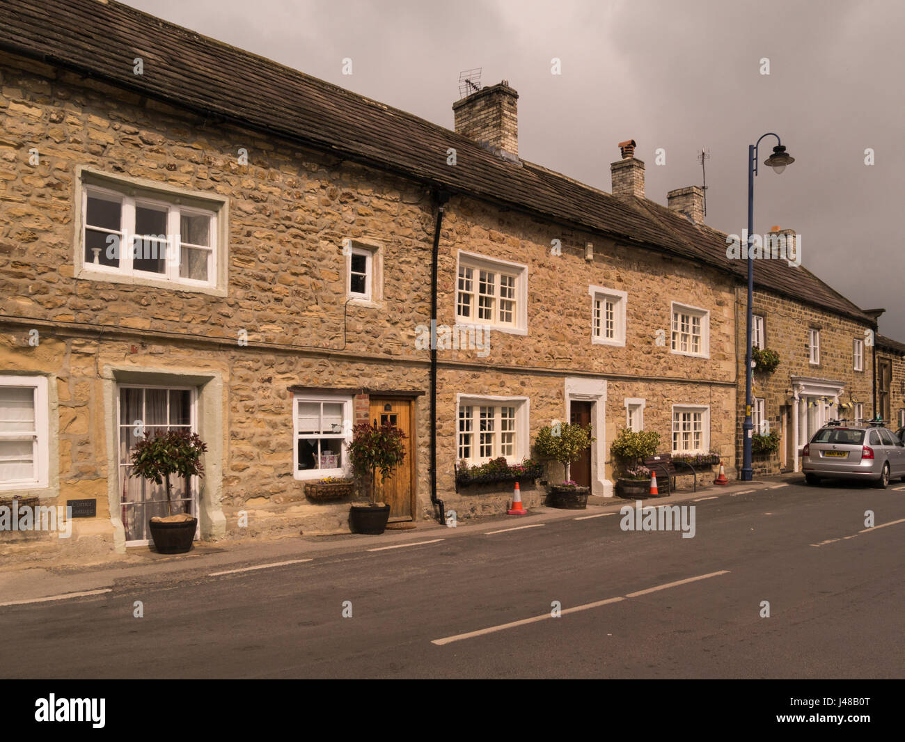 Well maintained homes hires stock photography and images Alamy