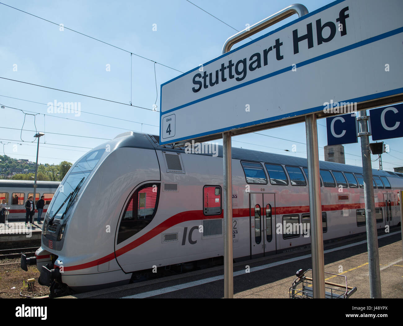 Stuttgart, Germany. 10th May, 2017. The new Intercity 2, an express