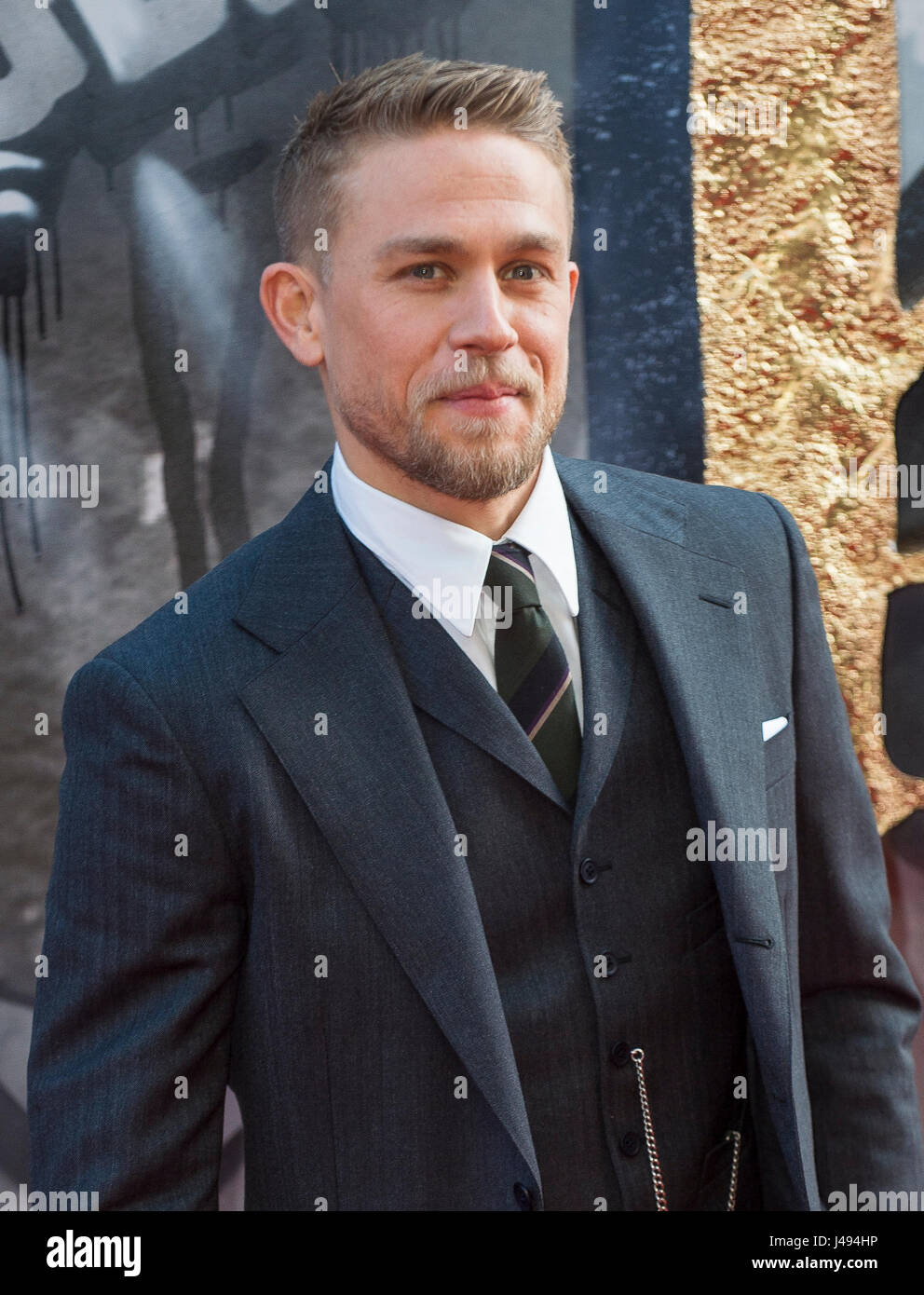 King arthur legend of the sword hunnam hi-res stock photography and ...