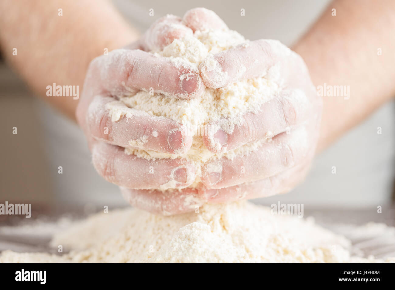 How to make a pastry - step by step Stock Photo - Alamy