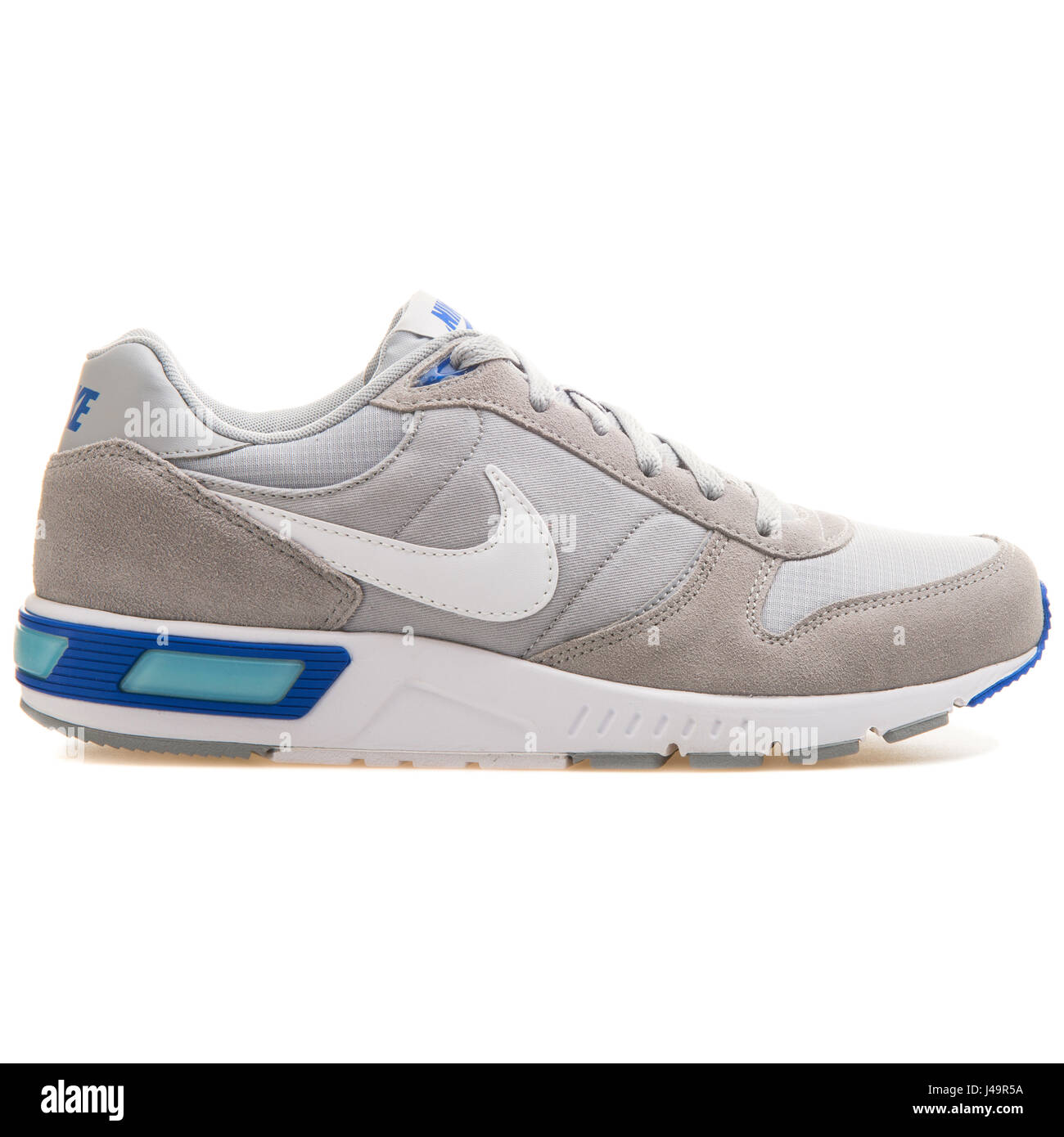 Sportswear nike hi-res stock photography and images - Page 3 - Alamy