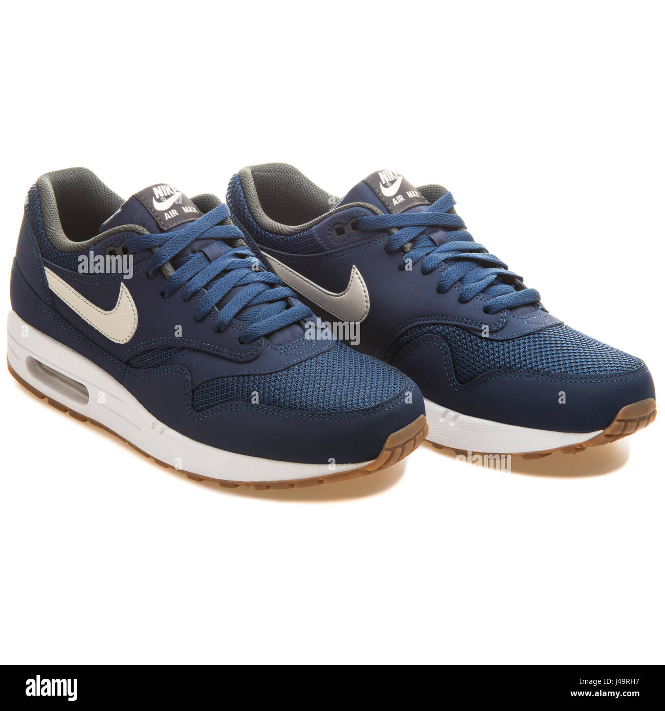 Nike Air Max 1 Essential Midnight Navy - 537383-401 Stock Photo - Alamy