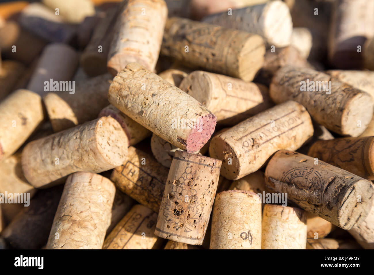Used wine bottle corks in a random pile Stock Photo Alamy