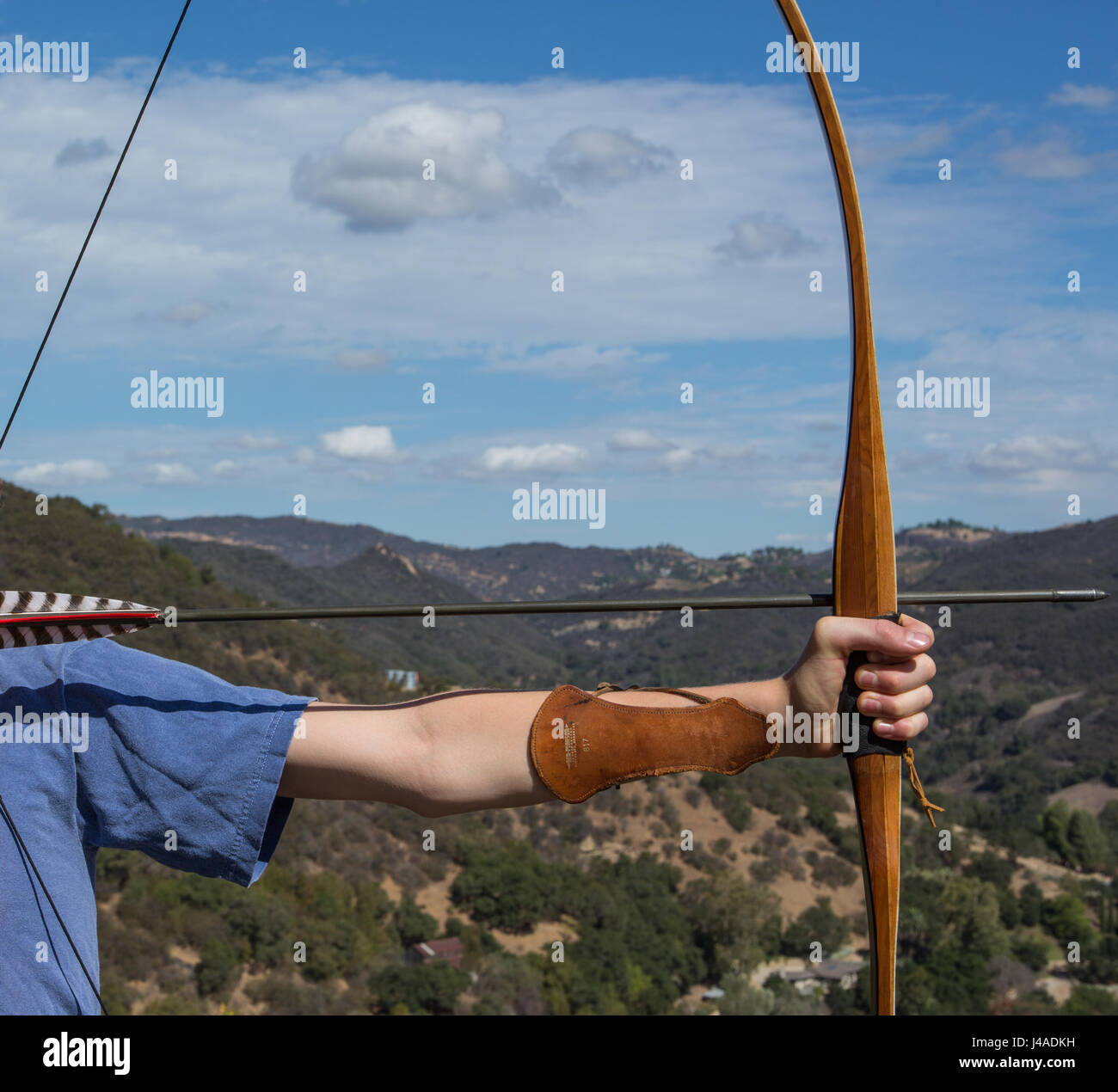 Arm with bow and arrow hi-res stock photography and images - Alamy