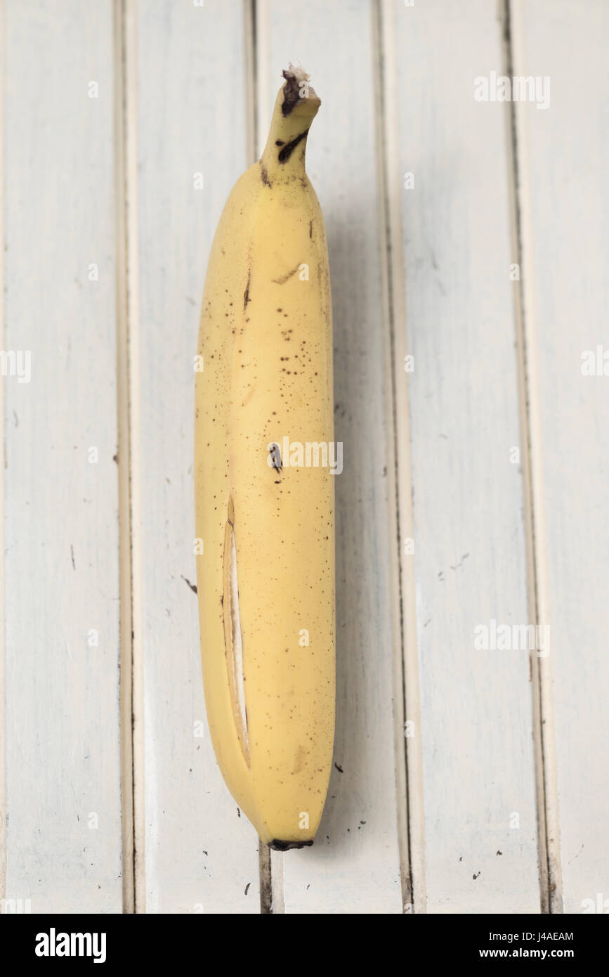 Banana one yellow ripe hi-res stock photography and images - Alamy