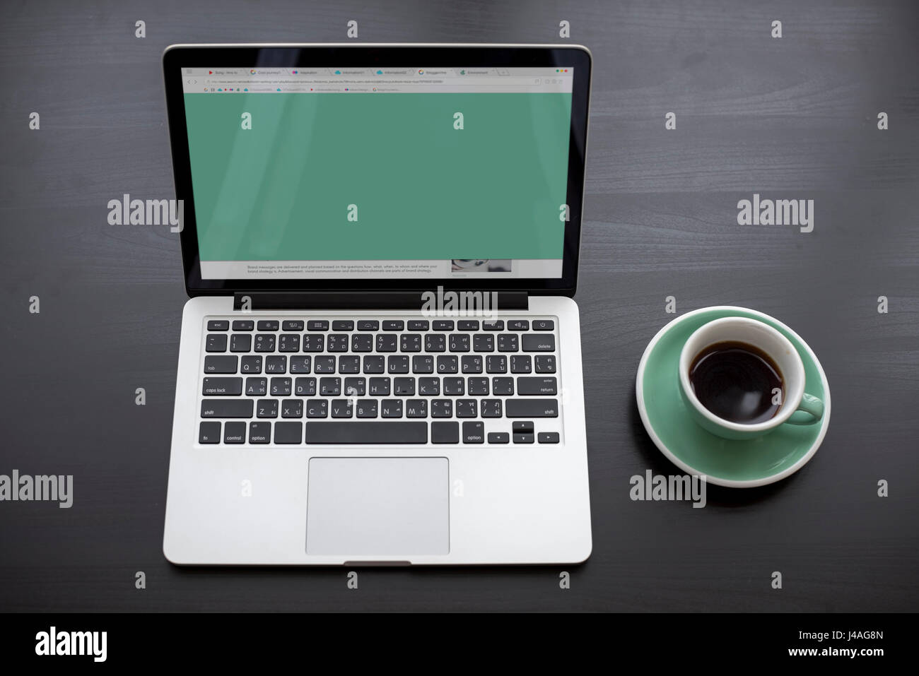 Showing green screen hi-res stock photography and images - Alamy