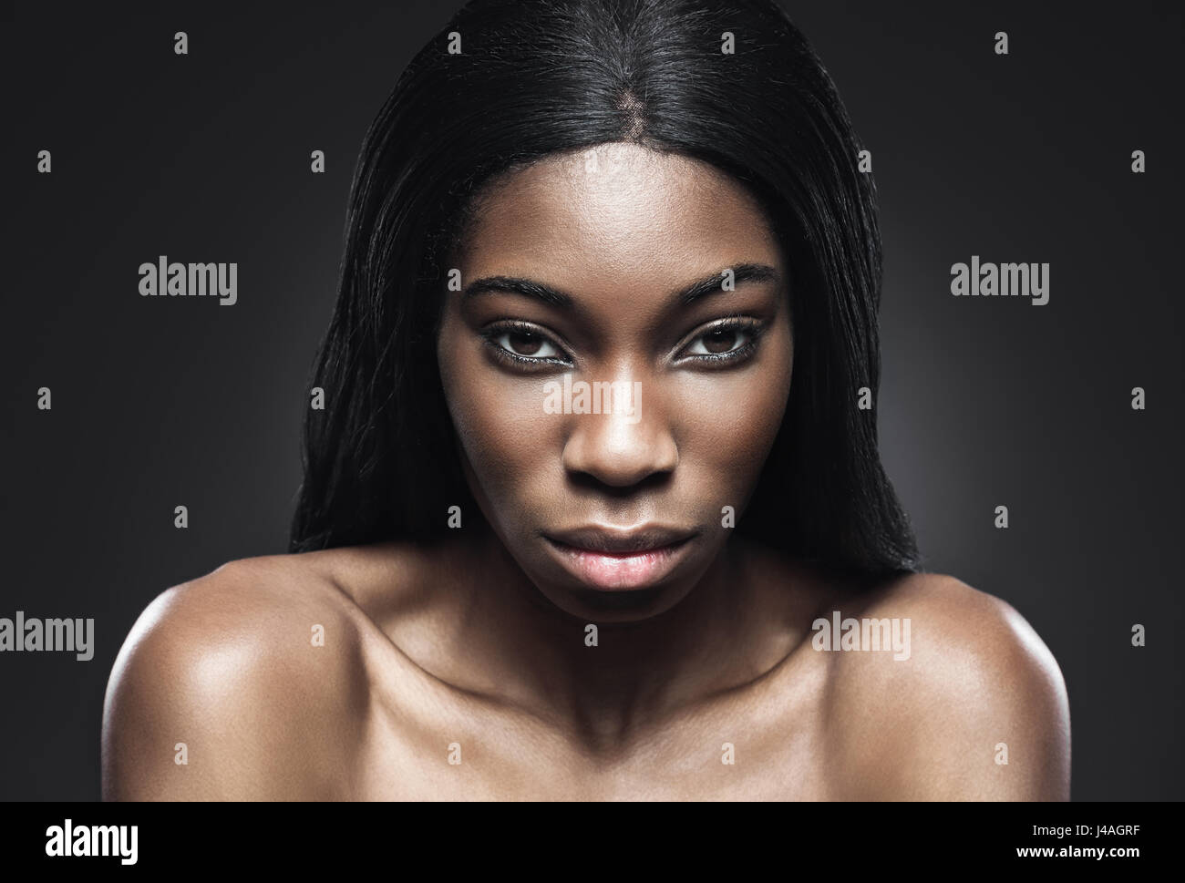 Black woman face skincare hi-res stock photography and images - Alamy