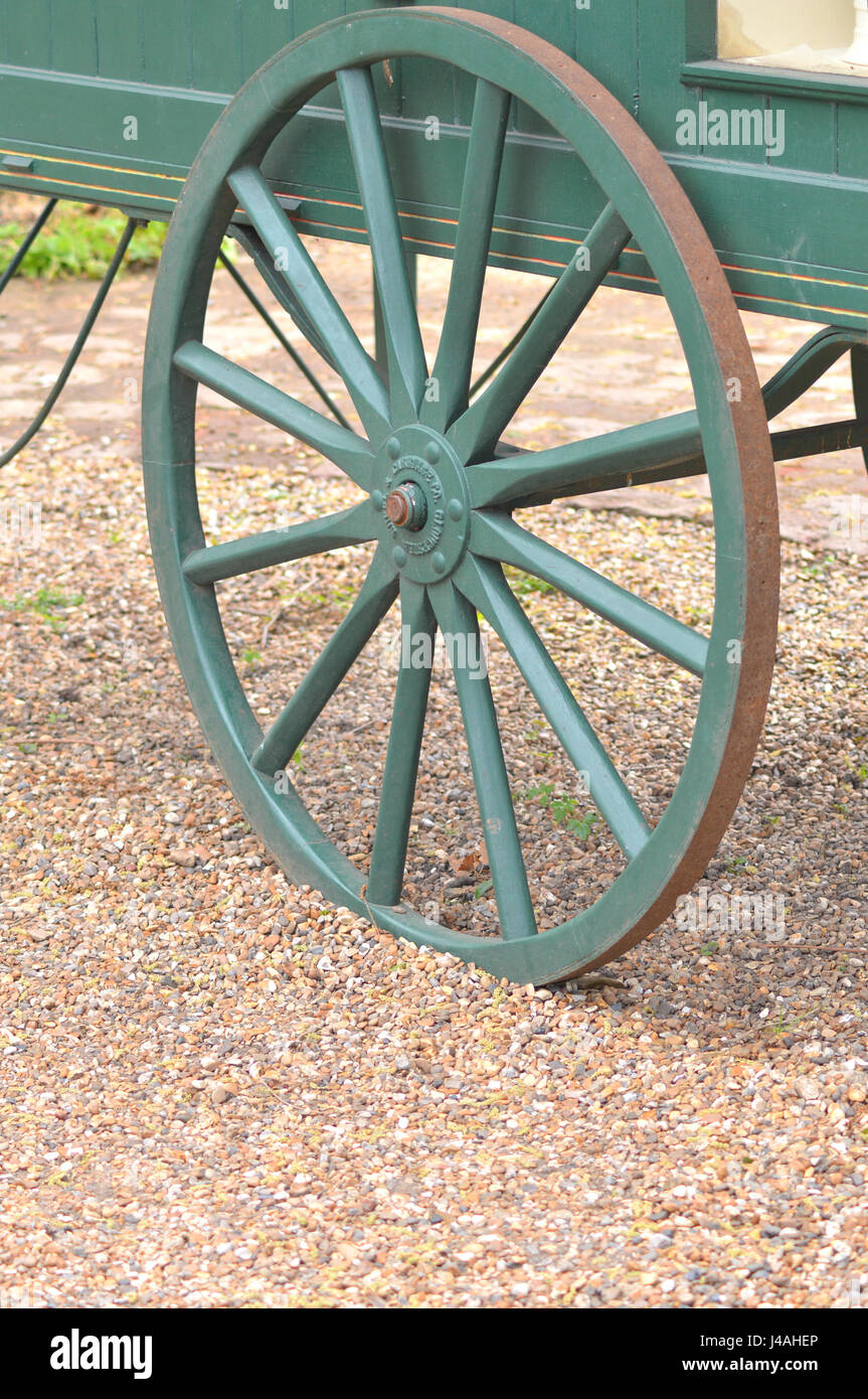 Weathered cart wheel hi-res stock photography and images - Alamy