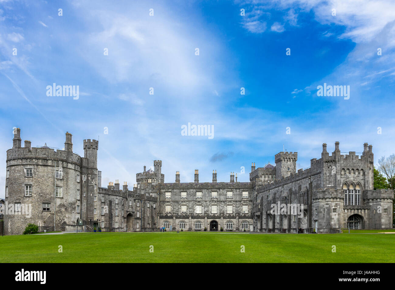 Kilkenny castle hi-res stock photography and images - Alamy