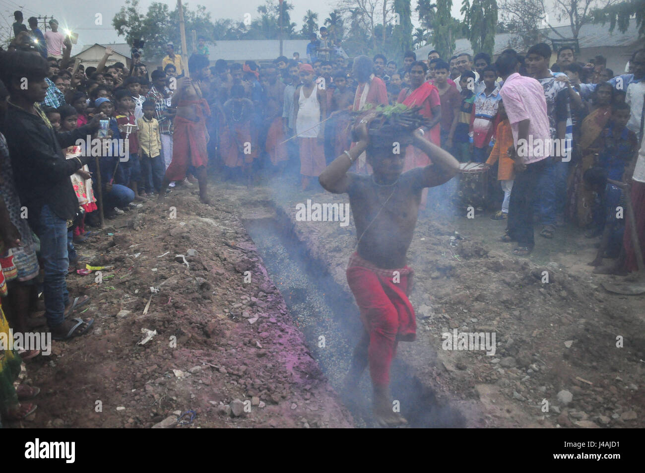 Bengali hindu ritual hi-res stock photography and images - Alamy