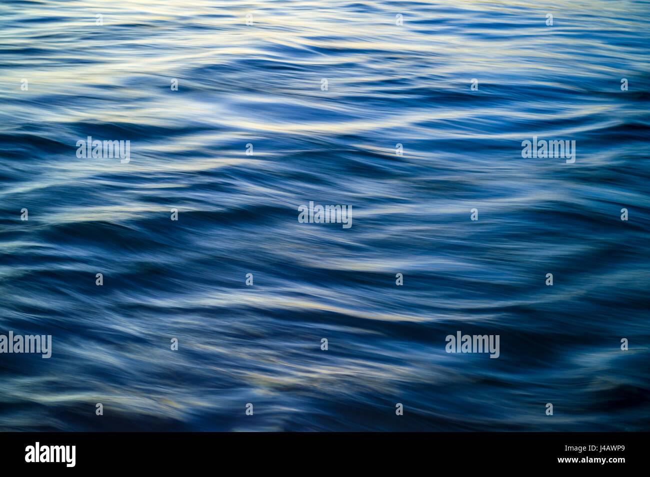 Wave ripple hi-res stock photography and images - Alamy