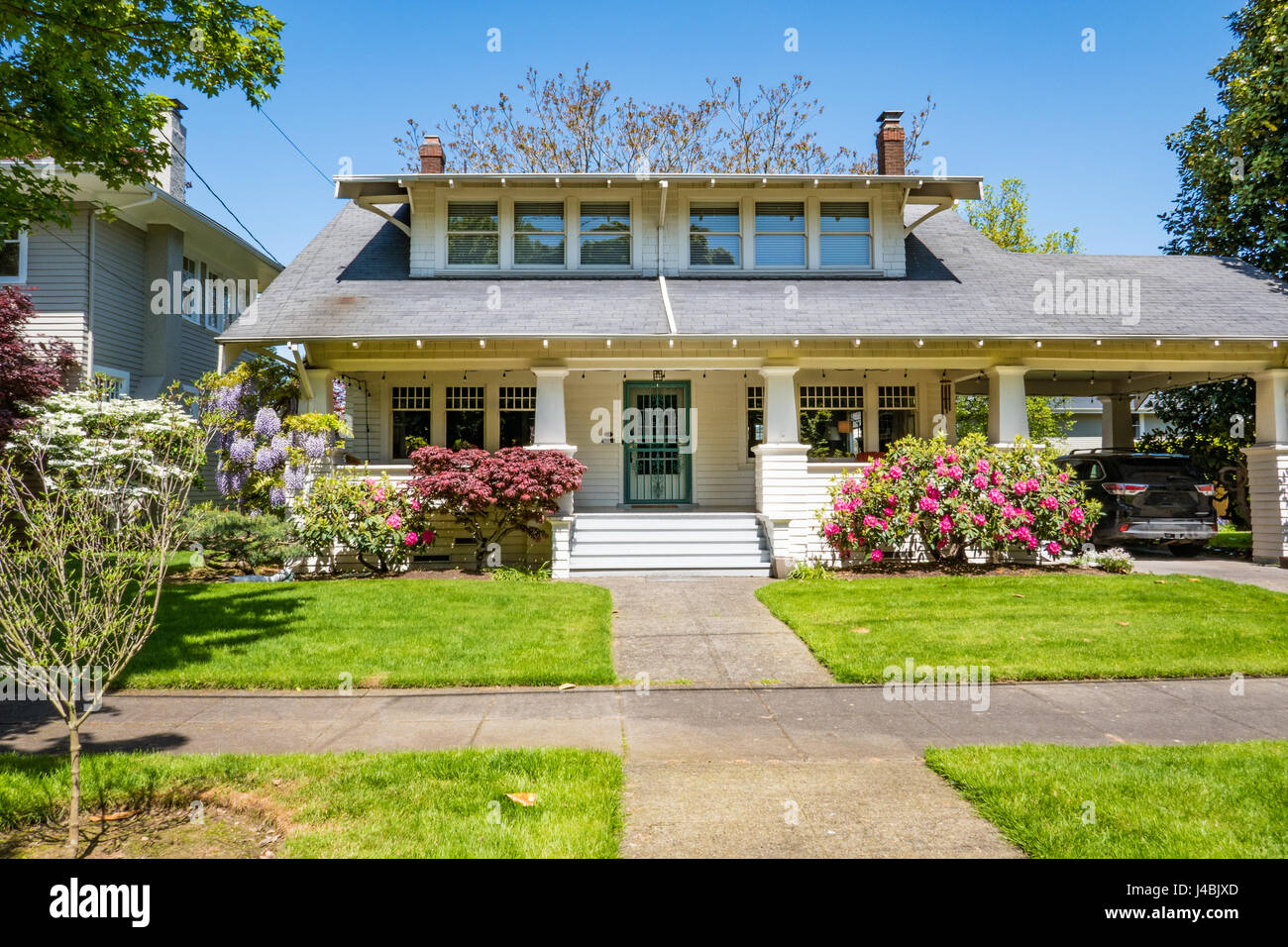Classic craftsman house in Portland, Oregon Stock Photo Alamy