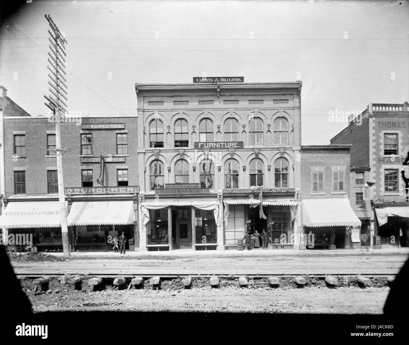 Rideau Street, located in Ottawa, Canada, is one of the city’s major ...