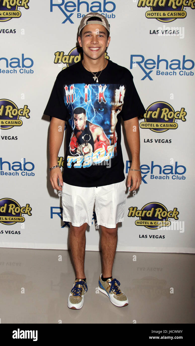 Austin Mahone celebrates his 21st birthday Featuring: Austin Mahone