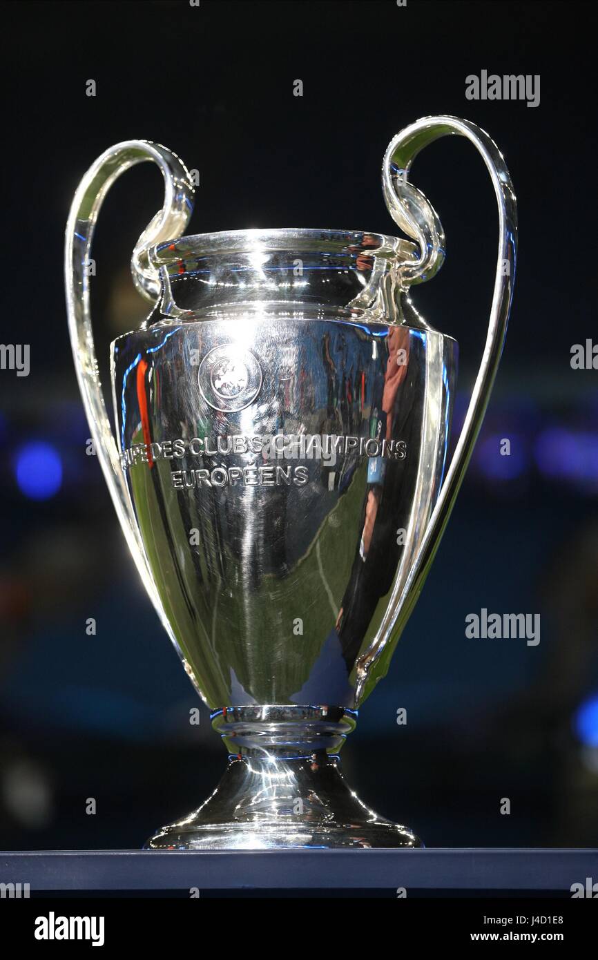 Champions league trophy hi-res stock photography and images - Alamy