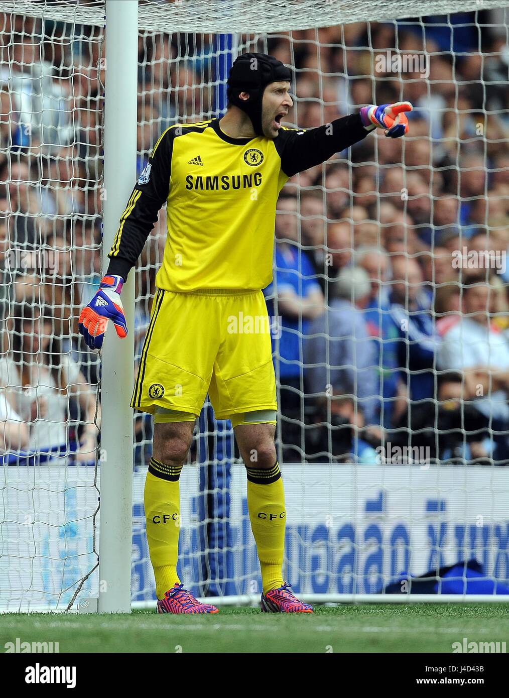 Chelsea goalkeeper petr cech hi-res stock photography and images - Alamy