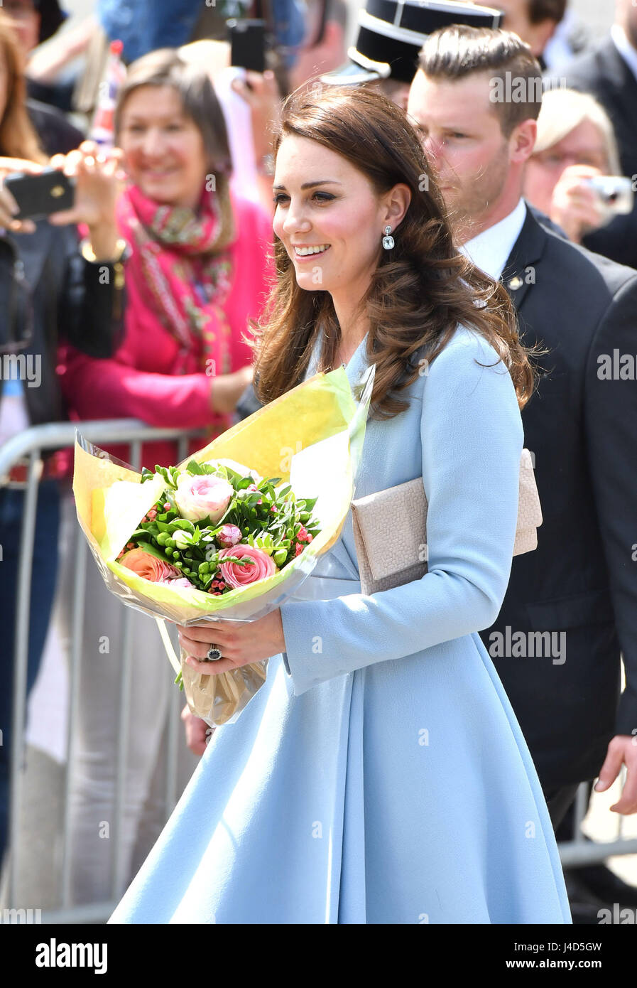 The Duchess of Cambridge leaving MUDAM (Musze d'Art Moderne) during a day of visits in Luxembourg where she is attending commemorations marking the 150th anniversary 1867 Treaty of London, that confirmed the country's independence and neutrality. Stock Photo