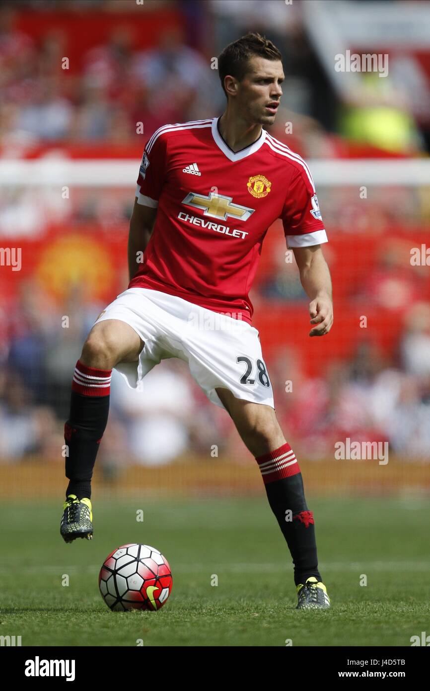morgan-schneiderlin-manchester-united-fc-old-trafford-manchester