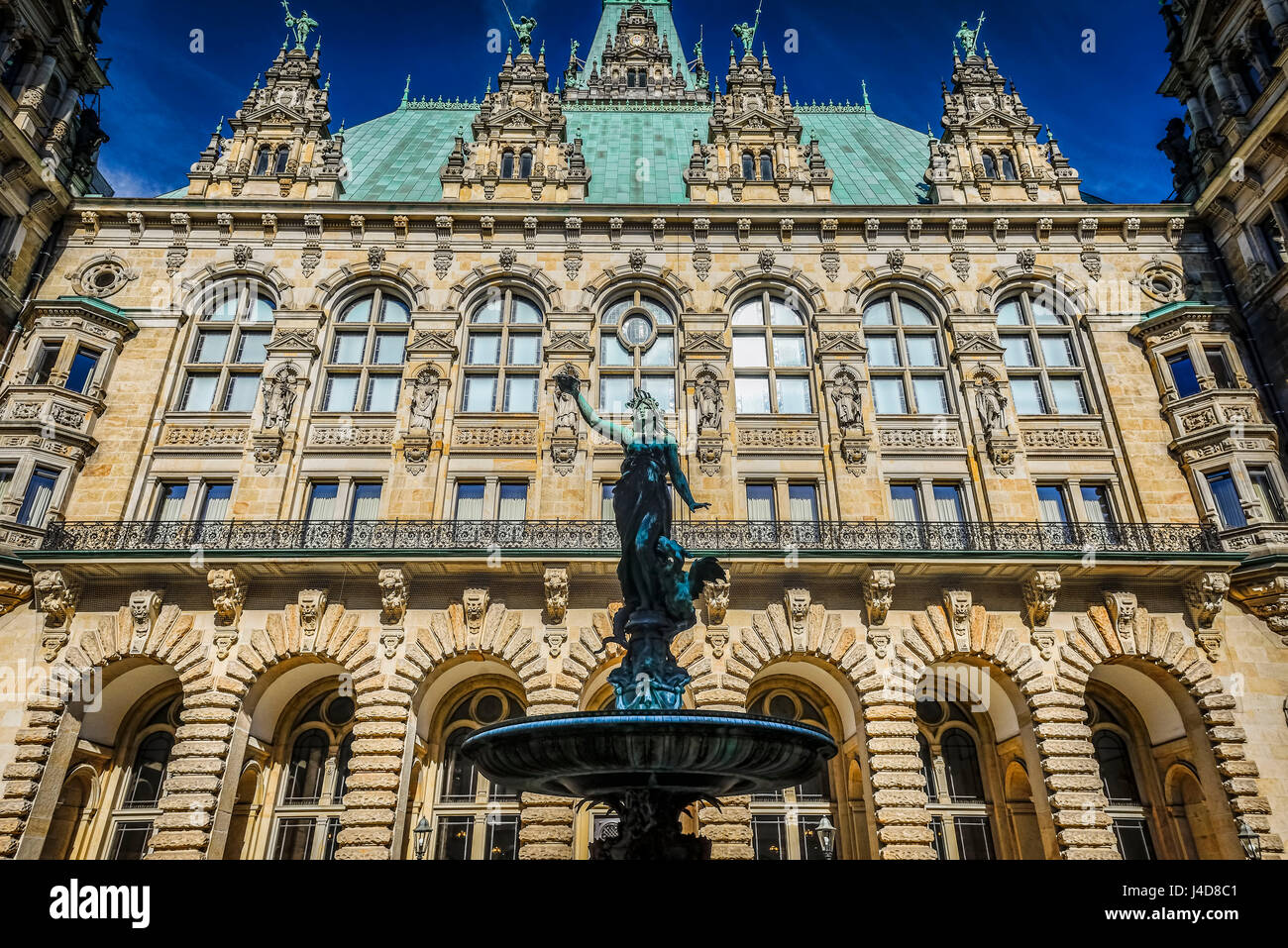 Inner courtyard of the city hall with Hygieia well in Hamburg, Germany, Europe, Innenhof des Rathauses mit Hygieia-Brunnen in Hamburg, Deutschland, Eu Stock Photo