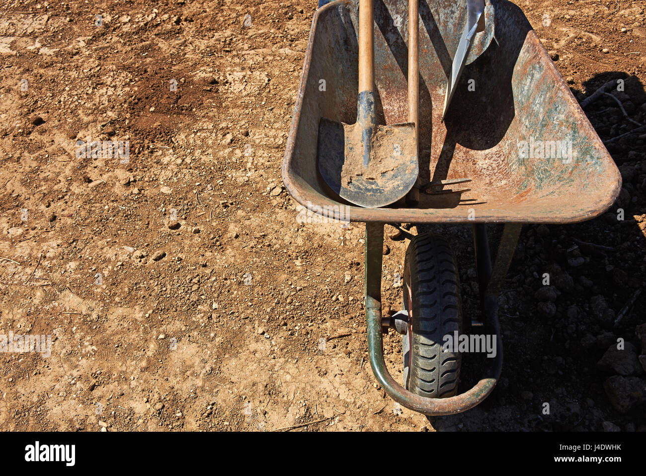 Garden trolley hi-res stock photography and images - Alamy