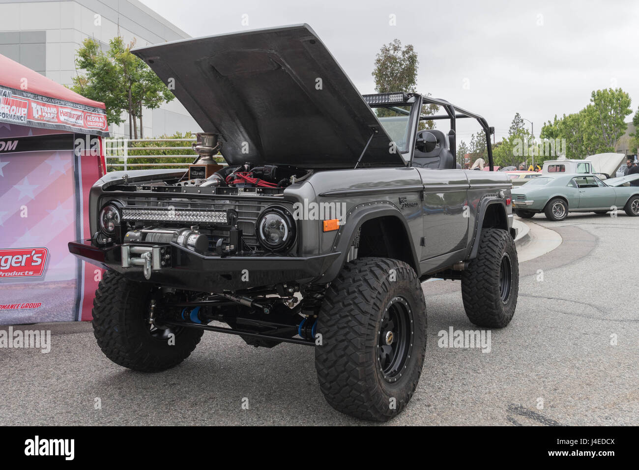 2017 Ford Bronco >> Torrance Usa May 5 2017 Ford Bronco On Display During 2017 Ford Bronco >> Torrance Usa May 5 2017 Ford Bronco On Display During