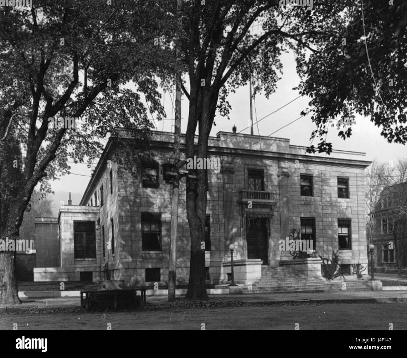 Mount royal club Black and White Stock Photos & Images Alamy