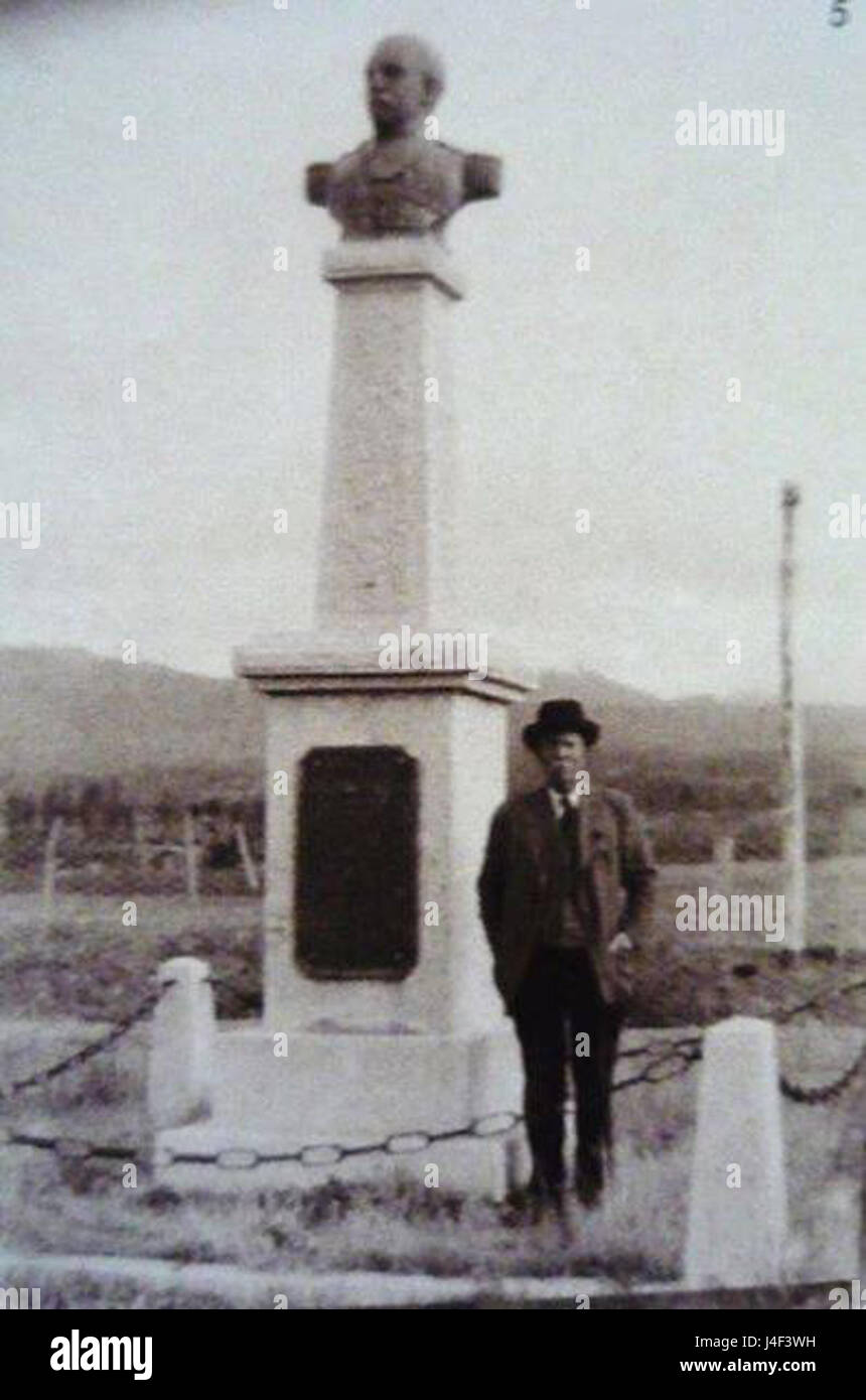 This historical photograph features John Daniel Evans at the Monumento ...