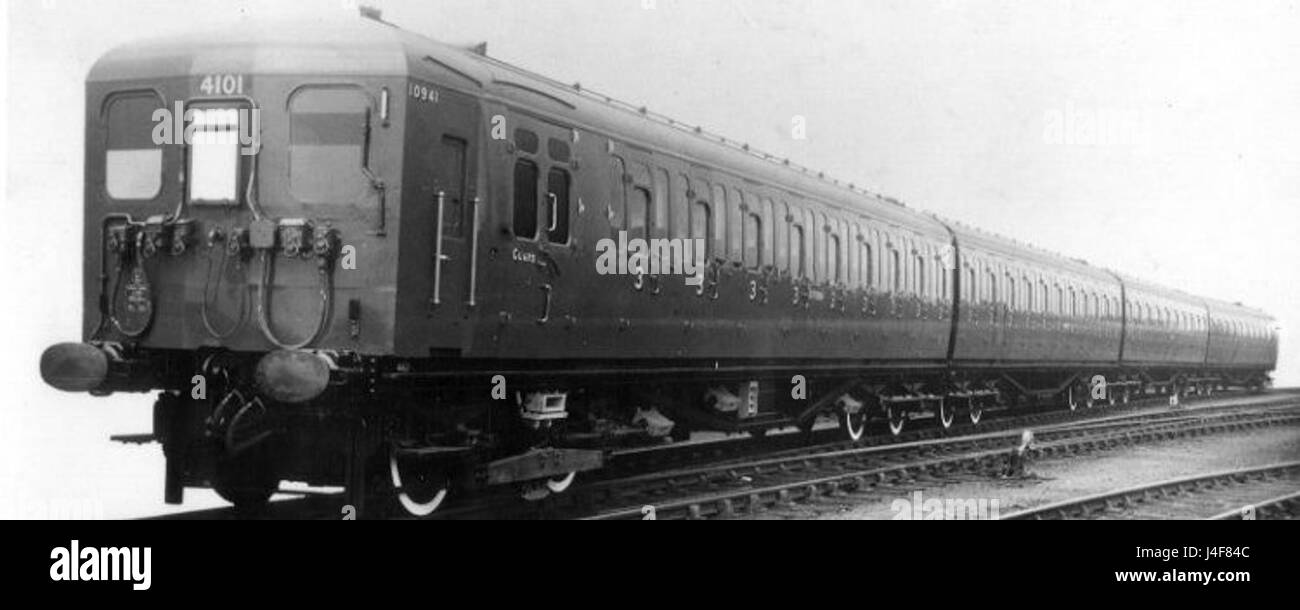 sr-4-sub-4101-J4F84C.jpg